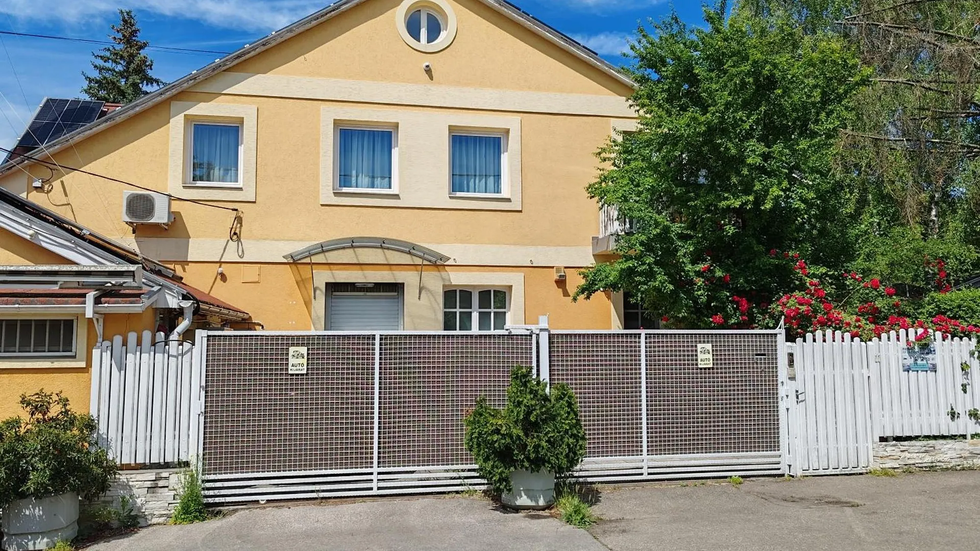 Apartment Patricia With Garden Budapest 0*,